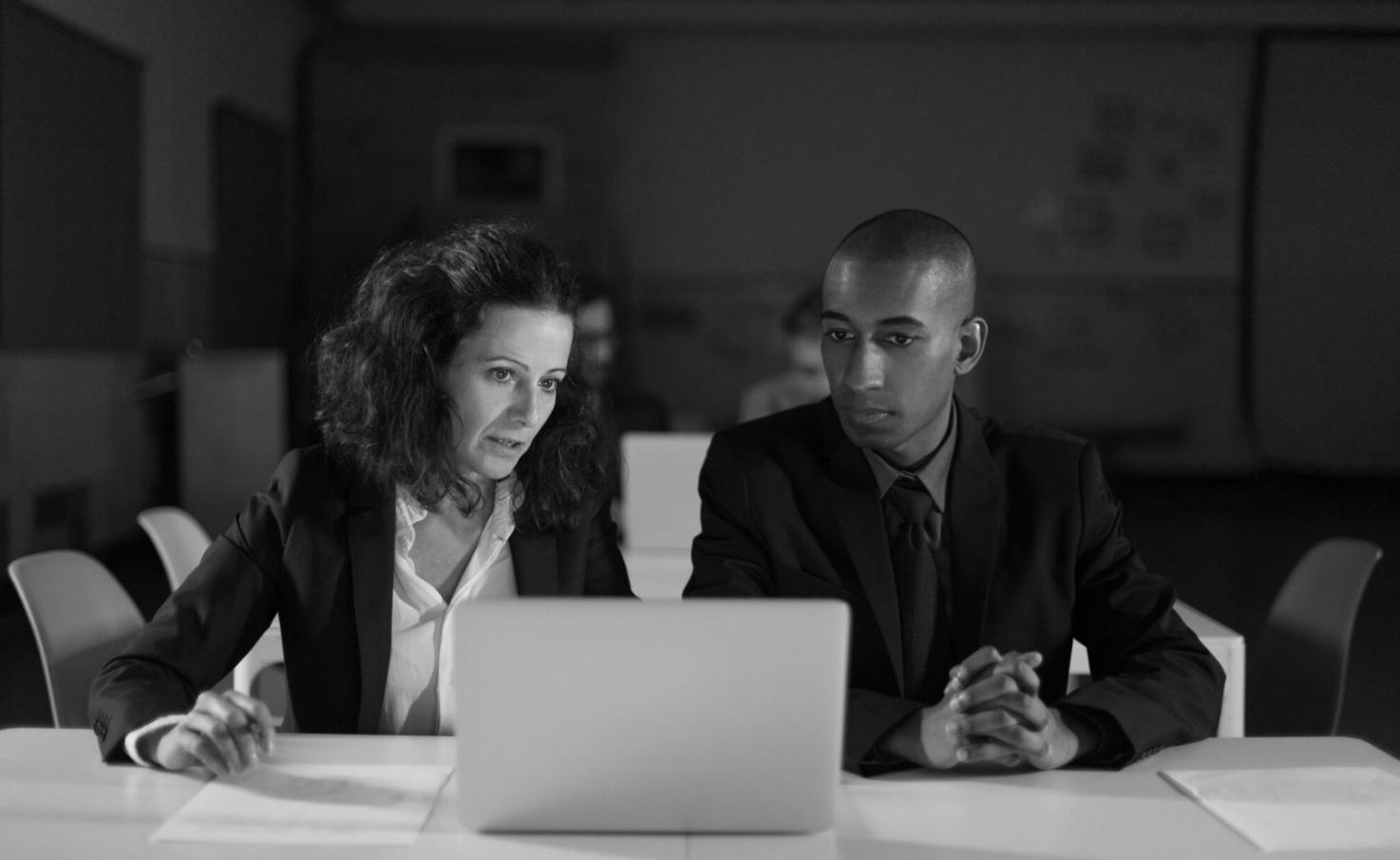 Consultation personnalisée avec graphiques financiers